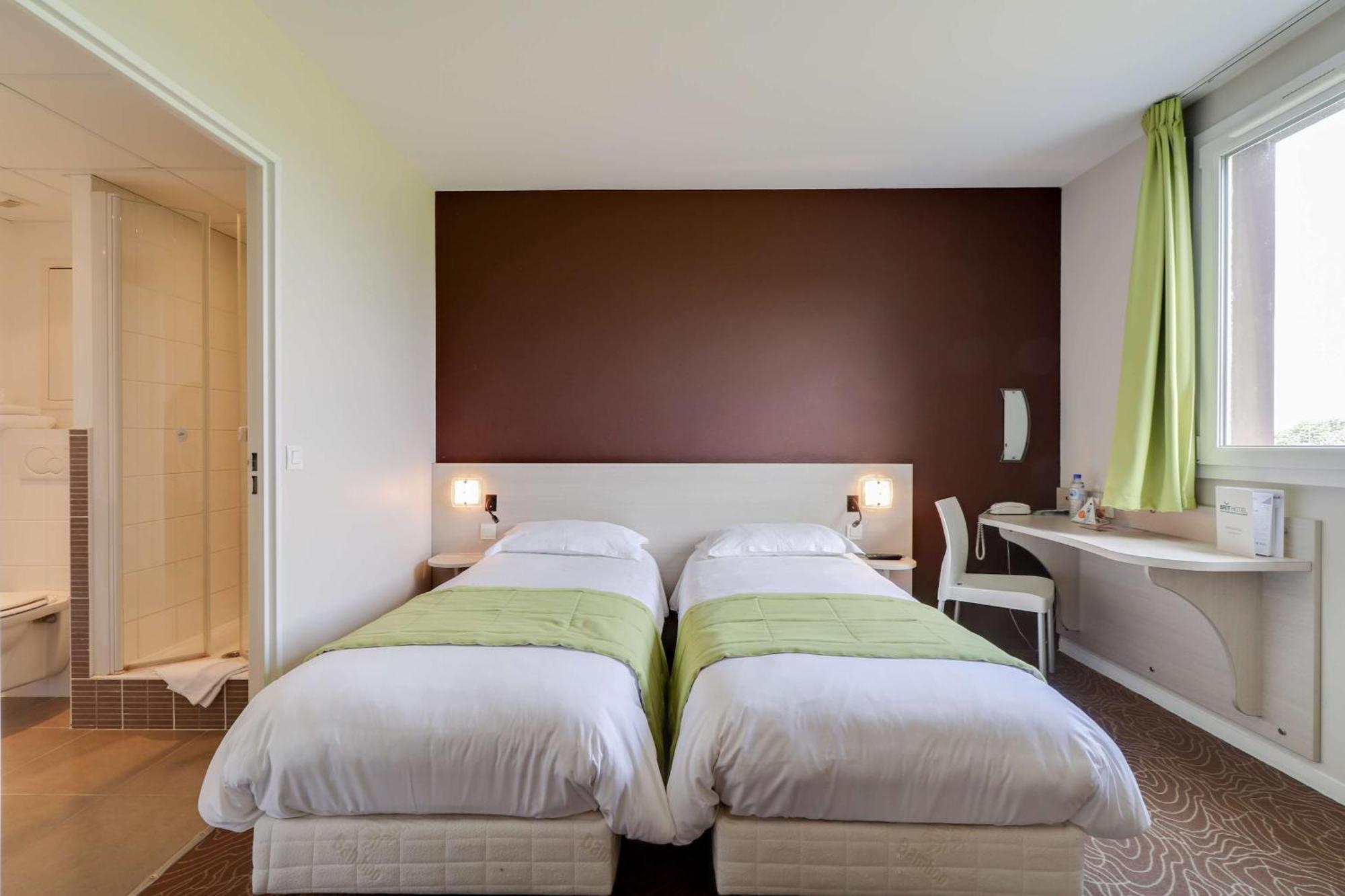 Brit Hotel Saint-Meen-Le-Grand En Broceliande Dış mekan fotoğraf