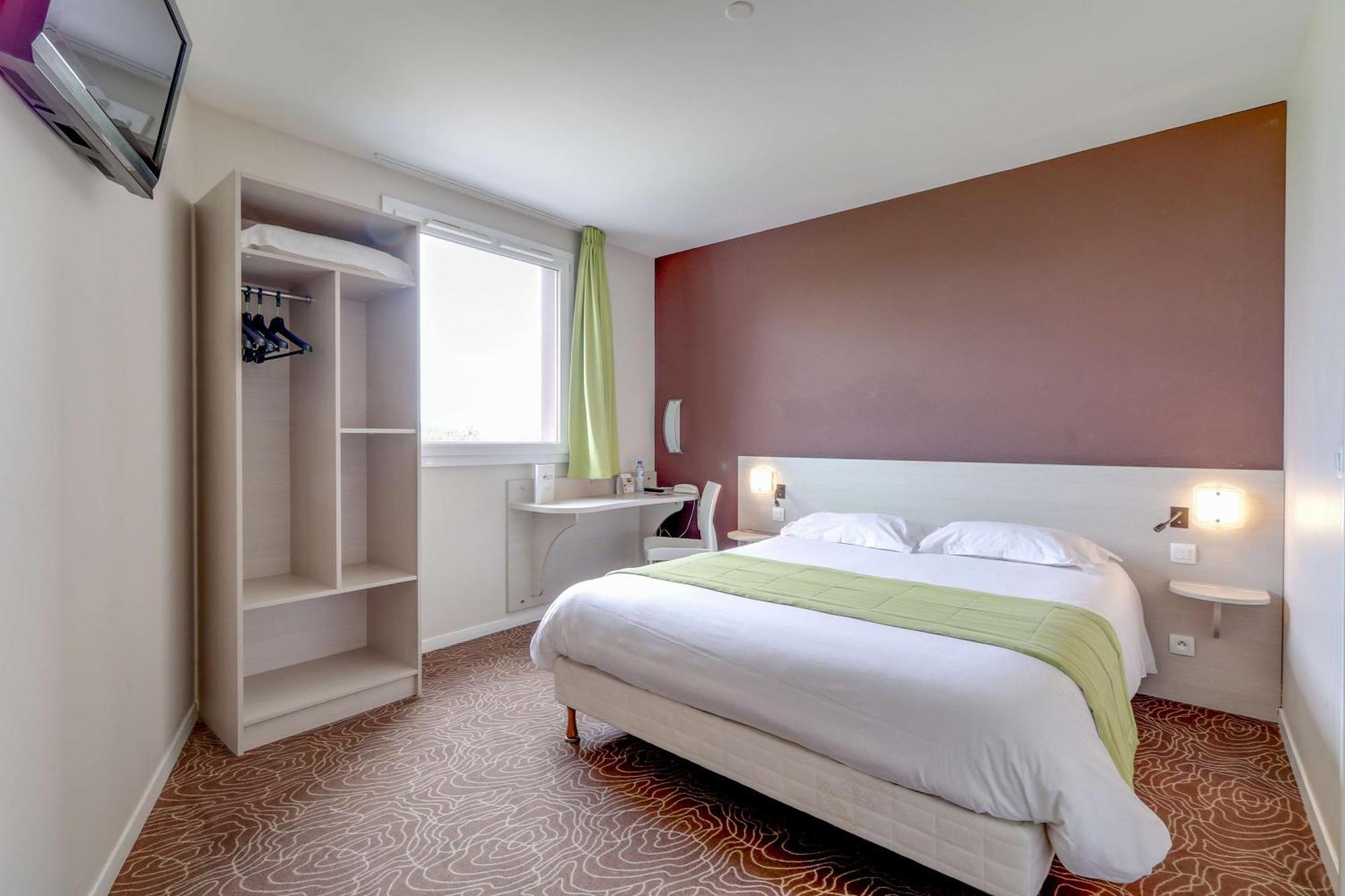 Brit Hotel Saint-Meen-Le-Grand En Broceliande Dış mekan fotoğraf