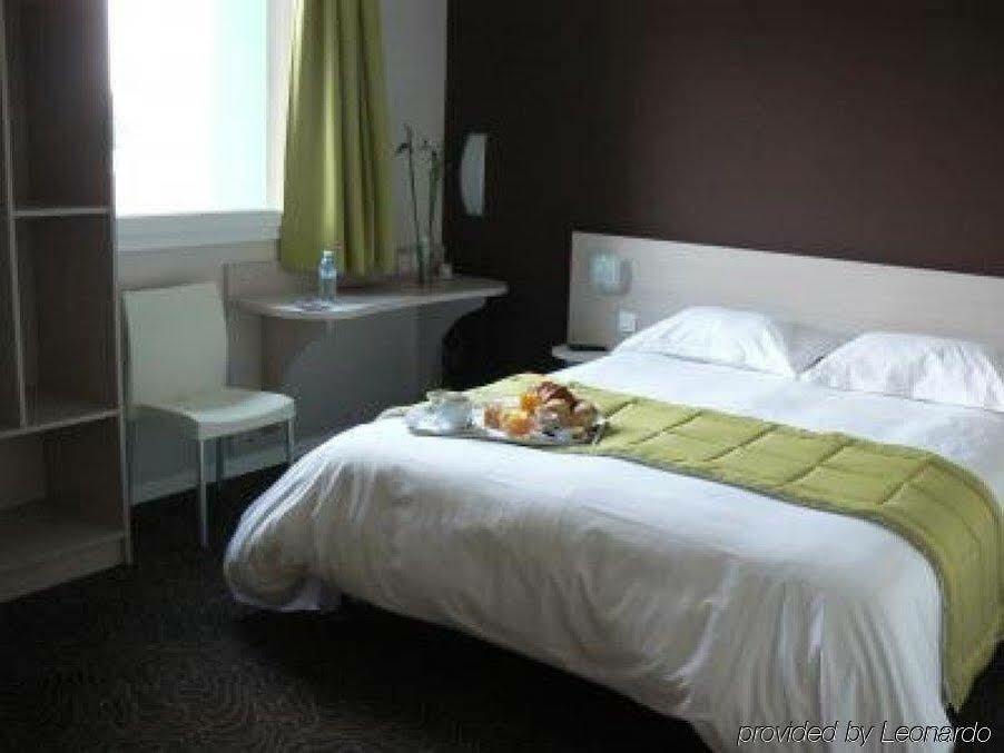 Brit Hotel Saint-Meen-Le-Grand En Broceliande Dış mekan fotoğraf